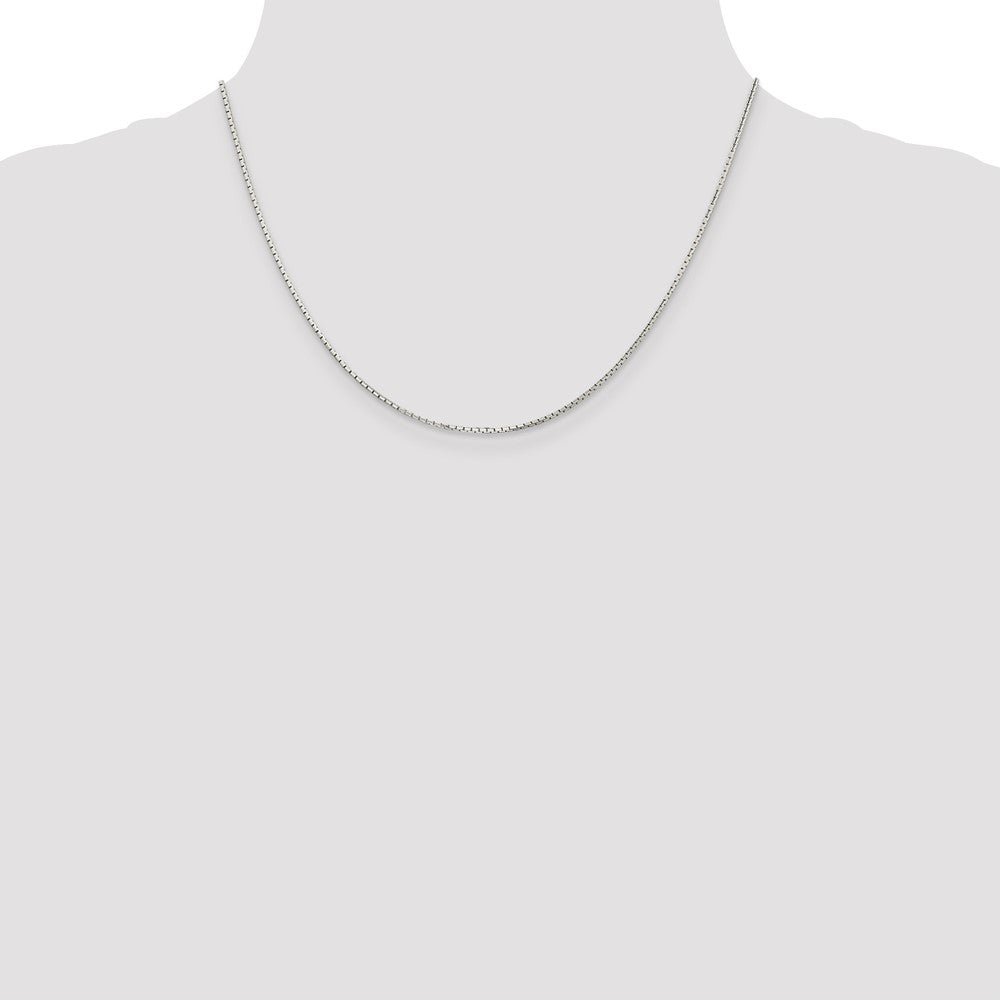 Sterling Silver 1.2mm 8 Sided Diamond-cut Mirror Box Chain 18 Inches