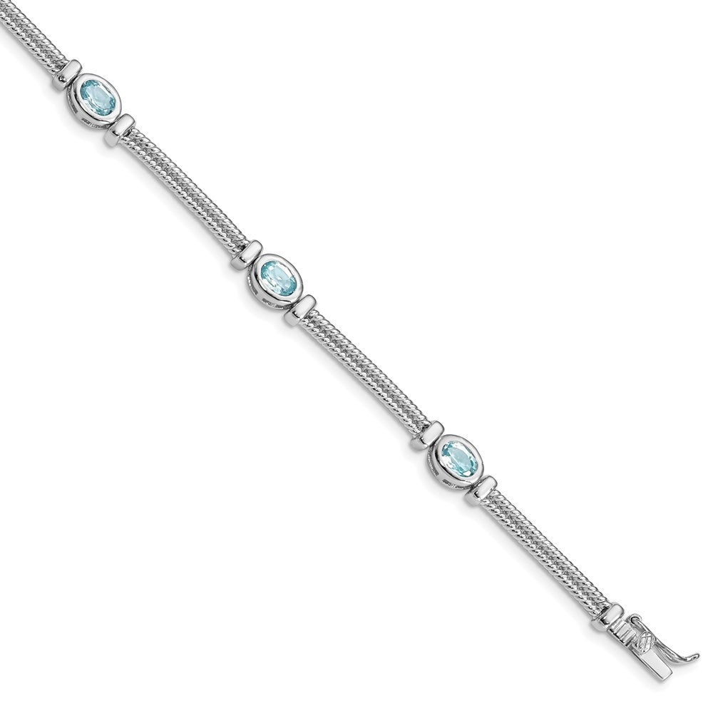 Sterling Silver Rhodium-plated Blue Topaz Bracelet 7 inches