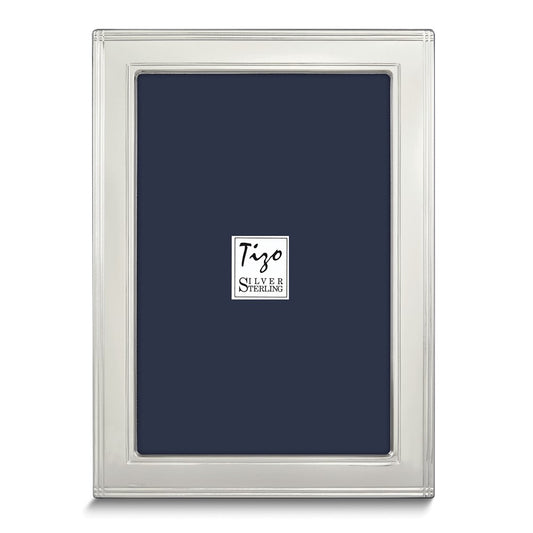 Sterling Silver Tarnish Resistant Lined Edge 8x10 Photo Frame with Finished Wood Back