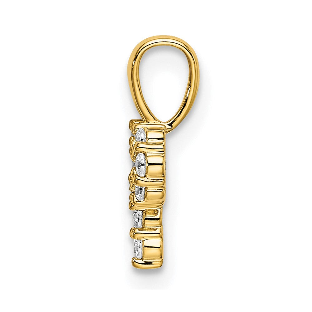 14k 1/10 carat Lab Grown Diamond VS/SI+ G+ Letter P Initial Pendant