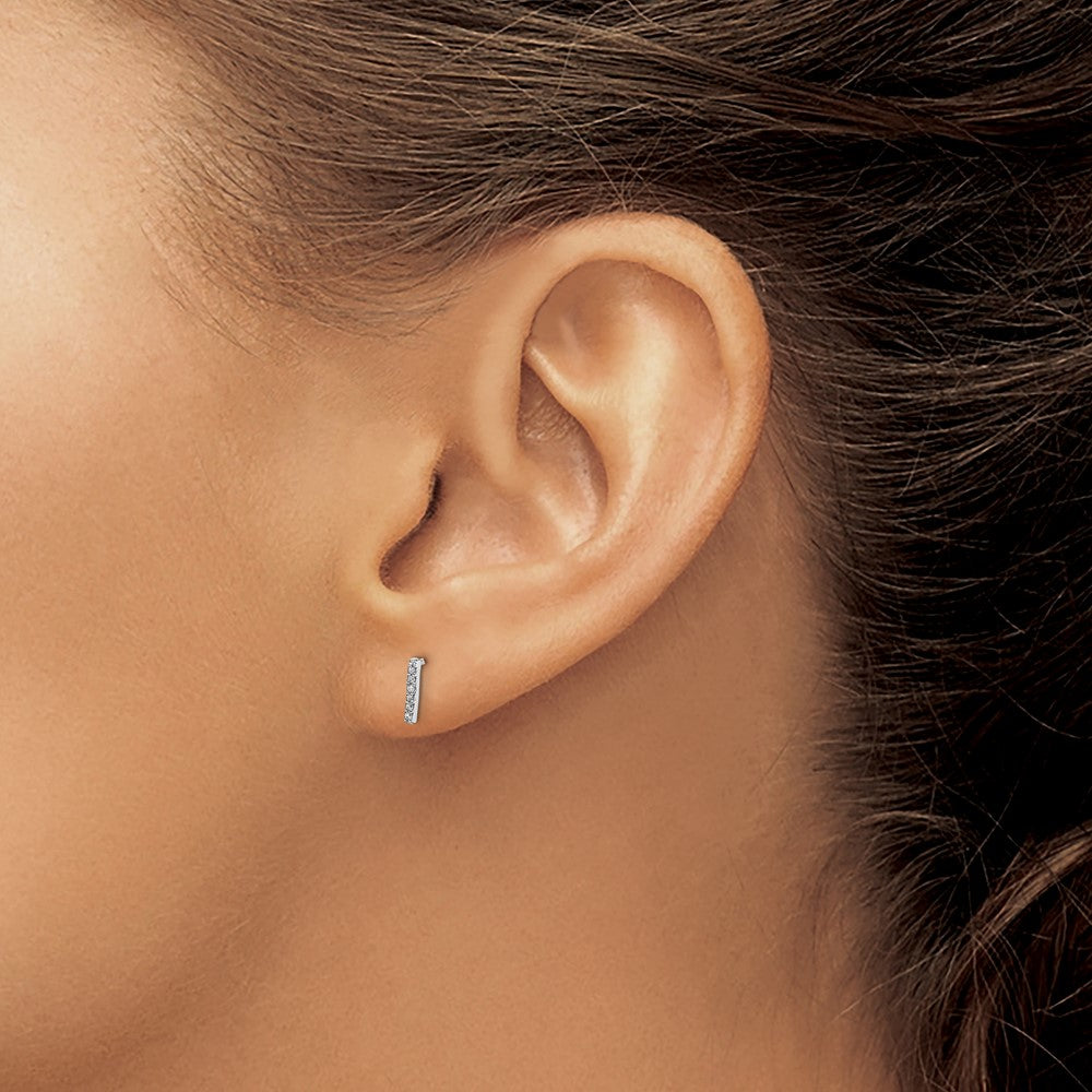 14k White Gold Diamond Initial I Earrings