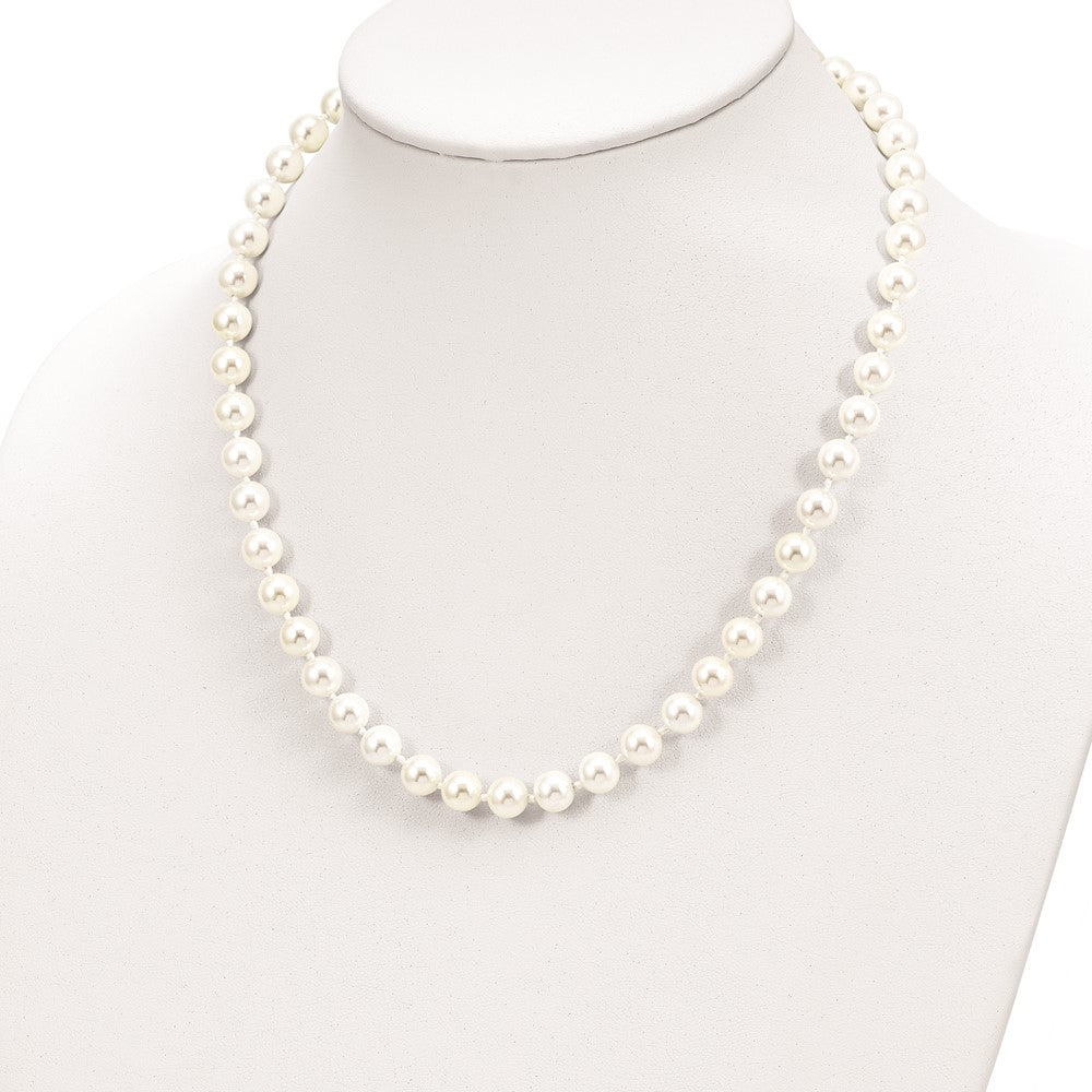 Majestic Sterling Silver Rhodium-plated 8-9mm White Imitation Shell Pearl Hand-knotted Necklace 18 Inches