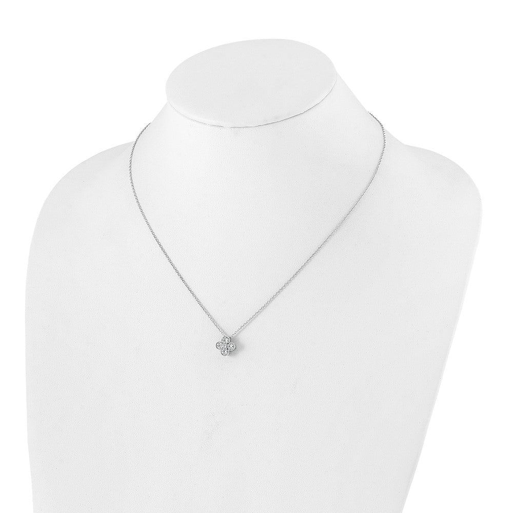 True Origin 14k White Gold 3/4 carat Lab Grown Diamond VS DEF 18 inch Bloom Floral Pendant Necklace