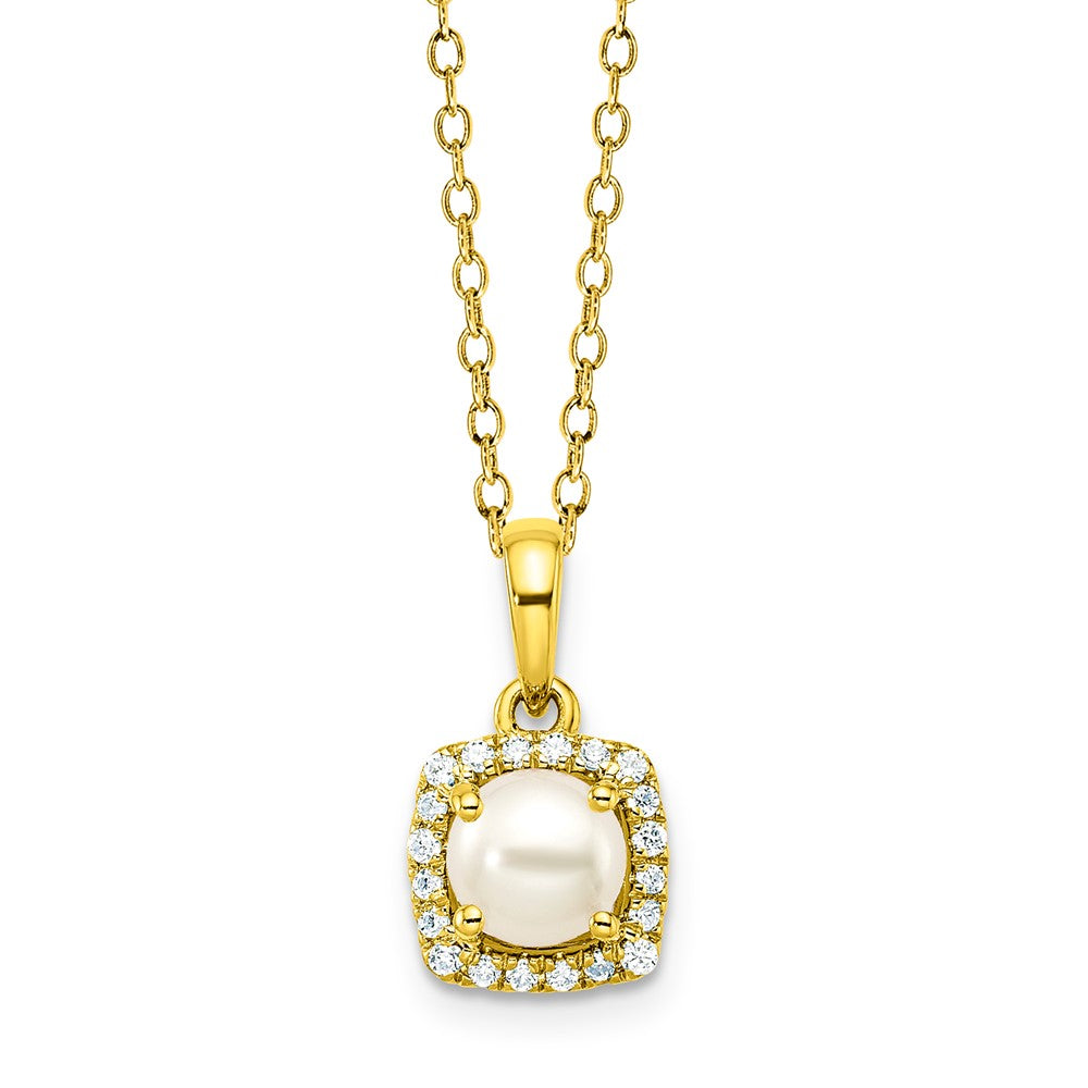 10ky Pearl and Diamond Pendant w/ chain