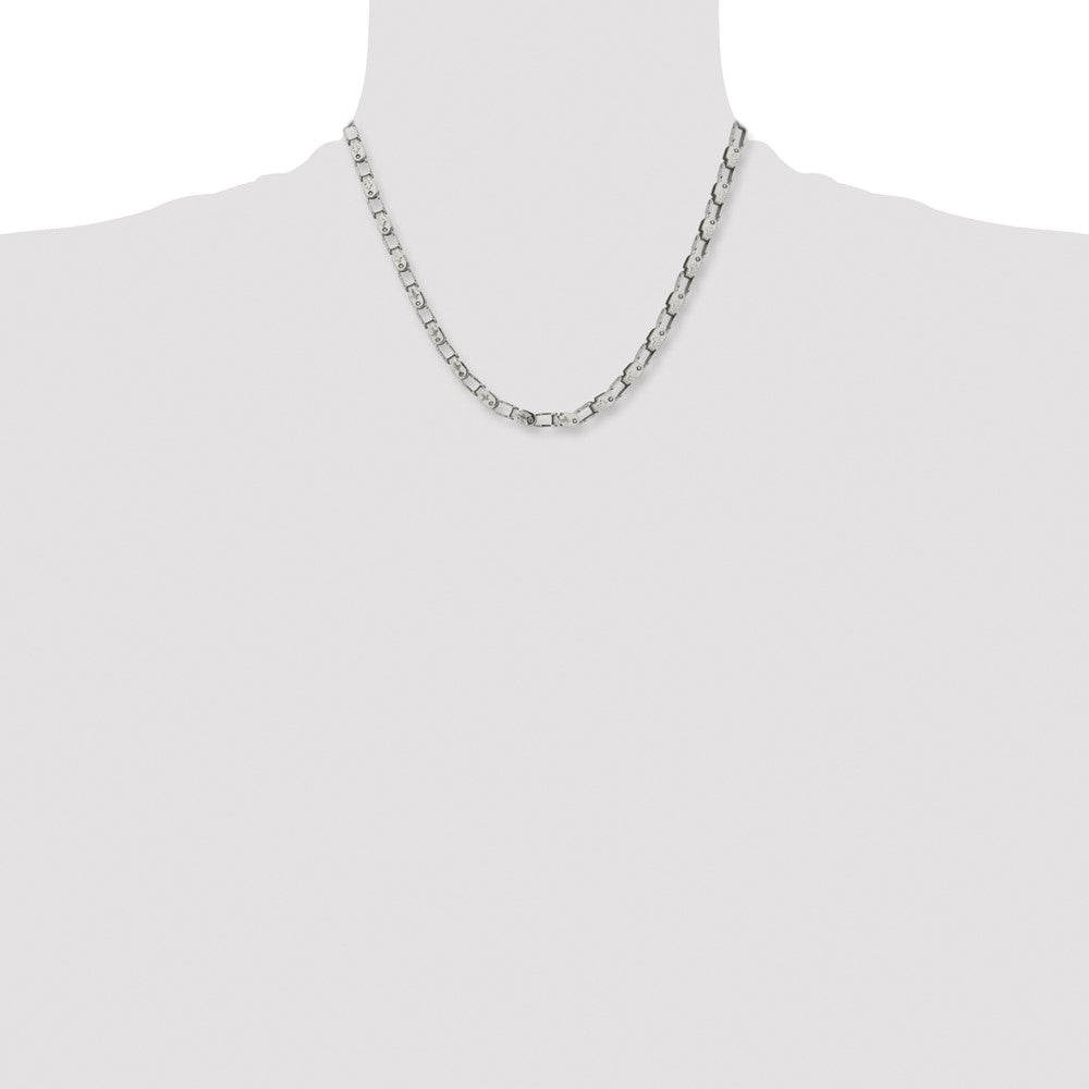 Stainless Steel Polished Fancy Link 18in Chain