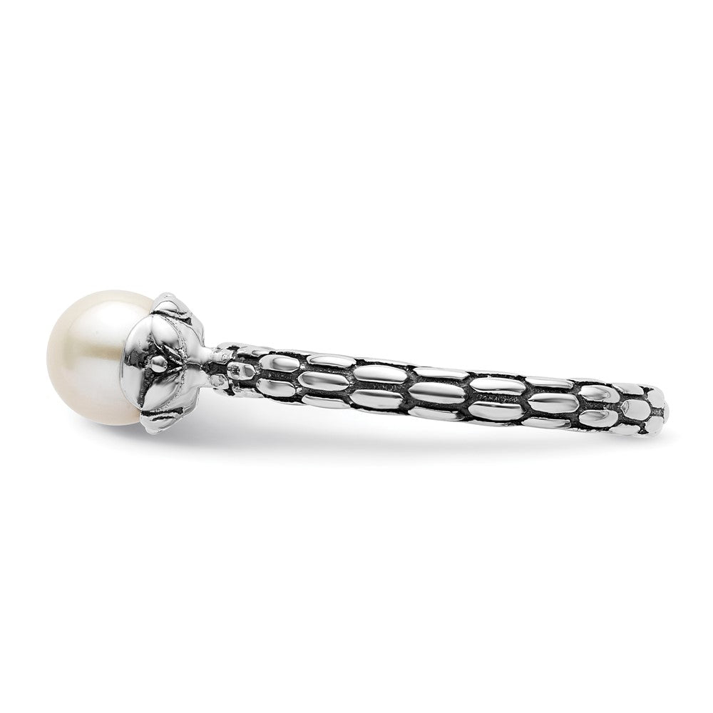Sterling Silver Stack Exp. Polished Patterned White FW Cultured Pearl Ring Size -9