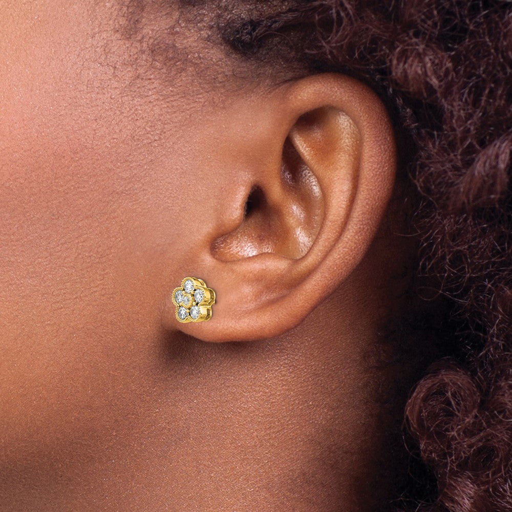 True Origin 14k 3/4 carat Lab Grown Diamond VS DEF Floral Post Earrings