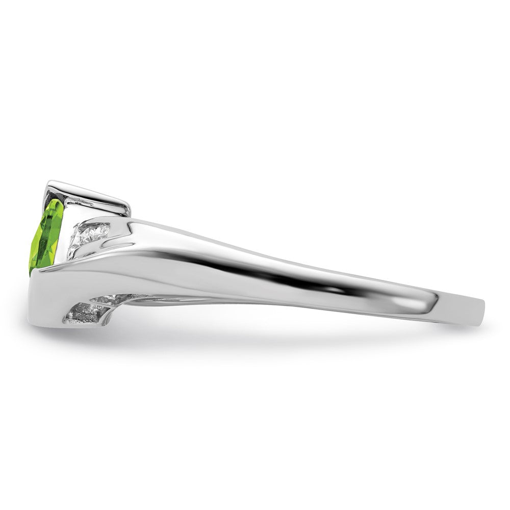 Sterling Silver Peridot & Diamond Ring