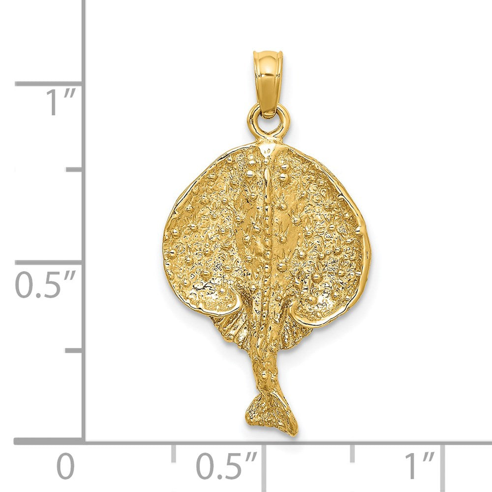 14K Textured Round Stingray Charm