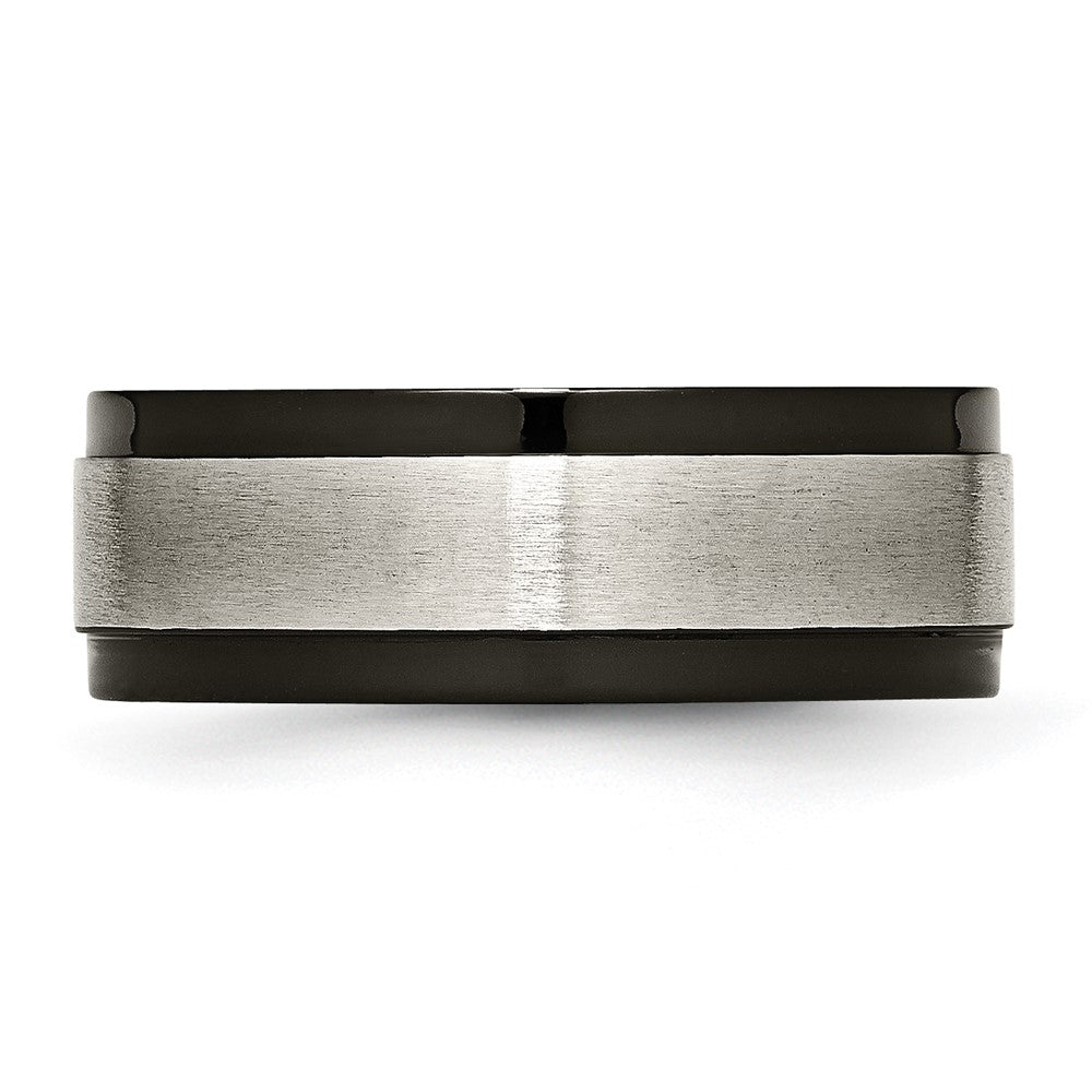 Titanium Brushed Center Black IP-plated 8mm Beveled Edge Band Size - 9.5