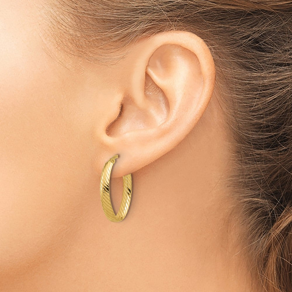14K Polished and Grooved Oval Hoop Earrings