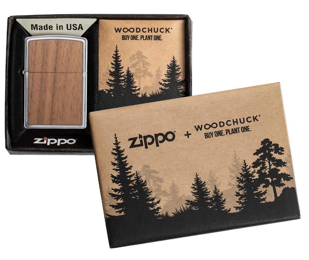 Zippo Woodchuck USA Walnut Brushed Chrome Pocket Lighter