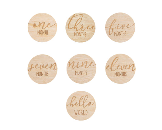 Pearhead Baby Wooden Monthly Milestone Double-Sided Props, Numbers 1-12, Gender Neutral, Beige