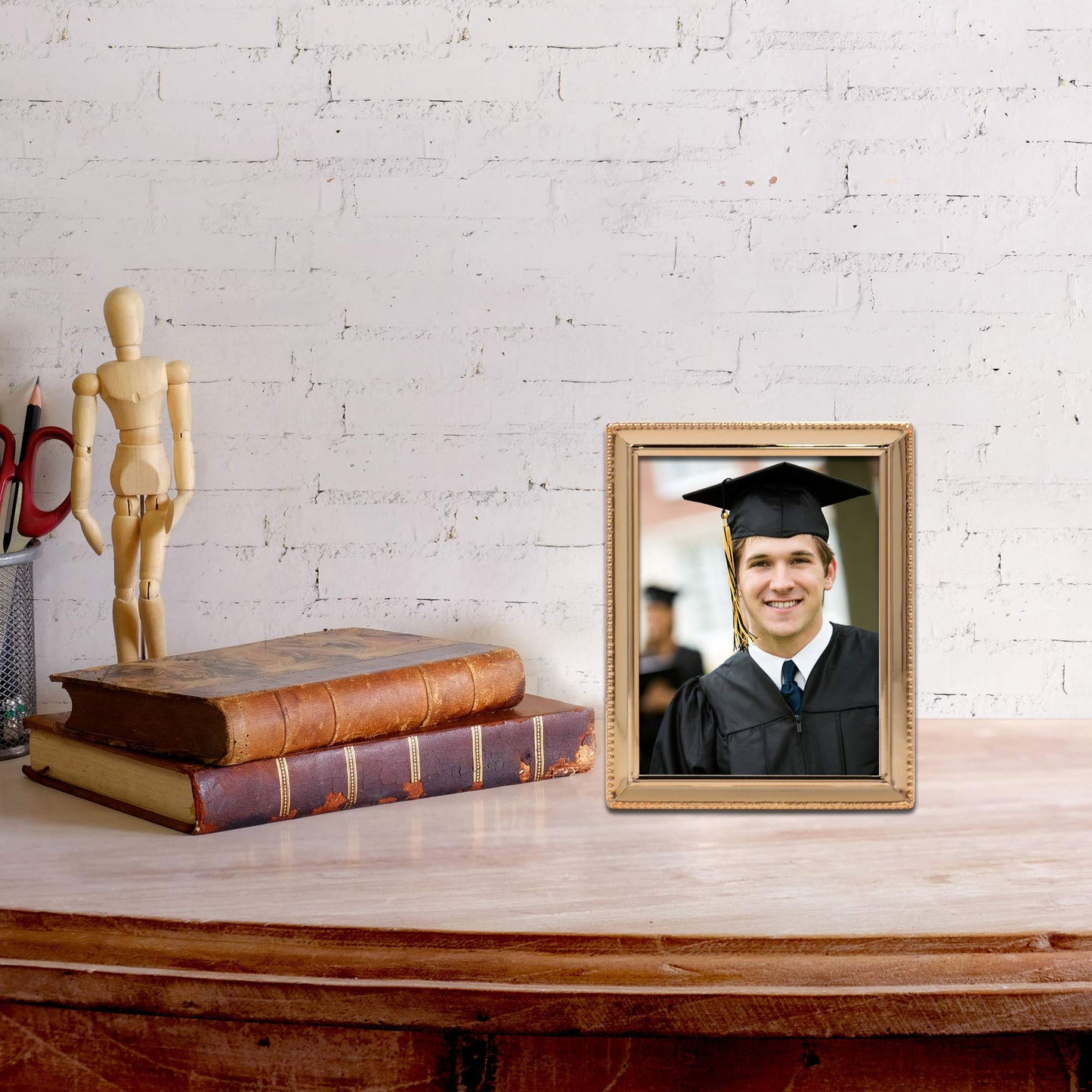 Lawrence Frames 4.13" x 5.31" Metal Picture Frame, Gold