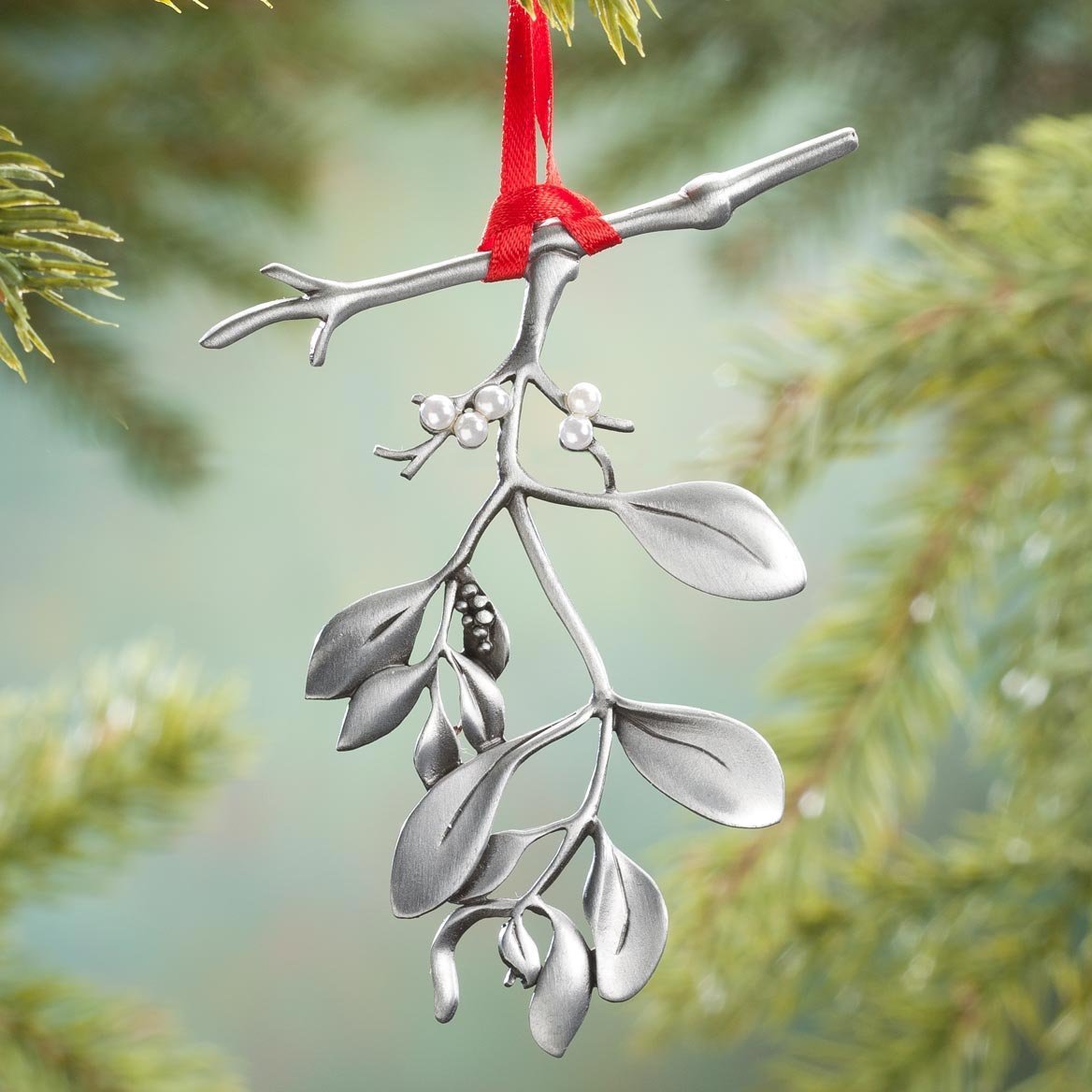 Cathedral Art CO625 Mistletoe Ornament, 3-Inch