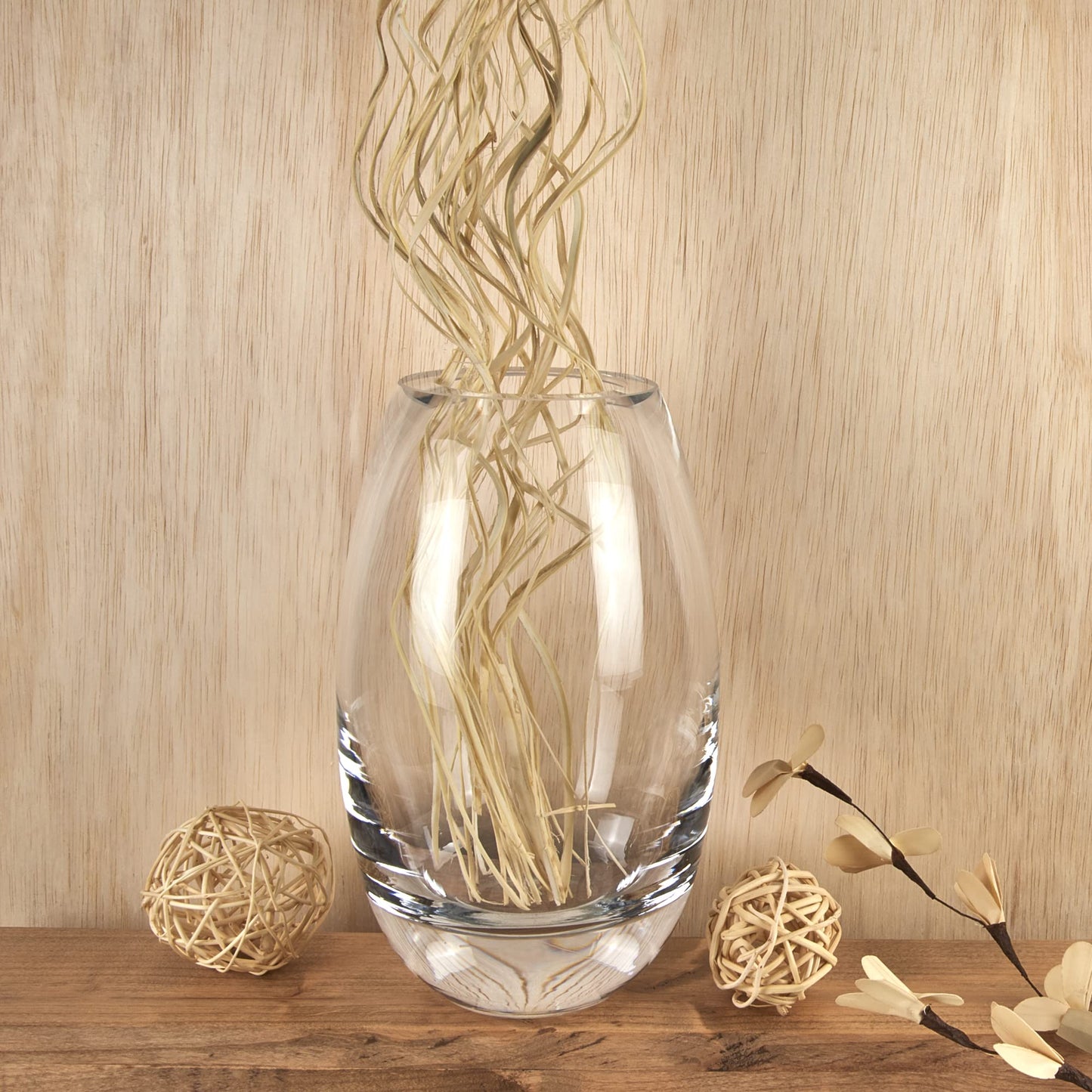 Badash Radiant Handcrafted Lead-free Crystal Vase QGP4083