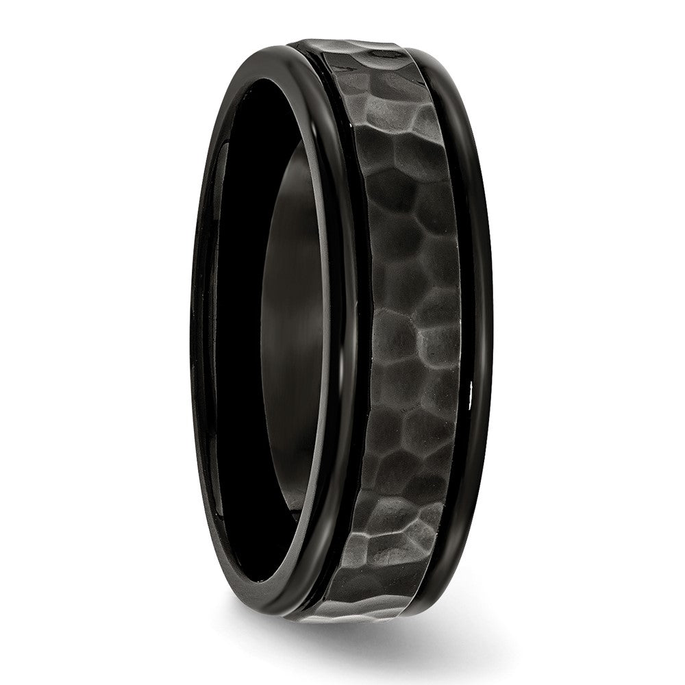 Stainless Steel Polished and Hammered Black IP-plated 7mm Band Size - 8