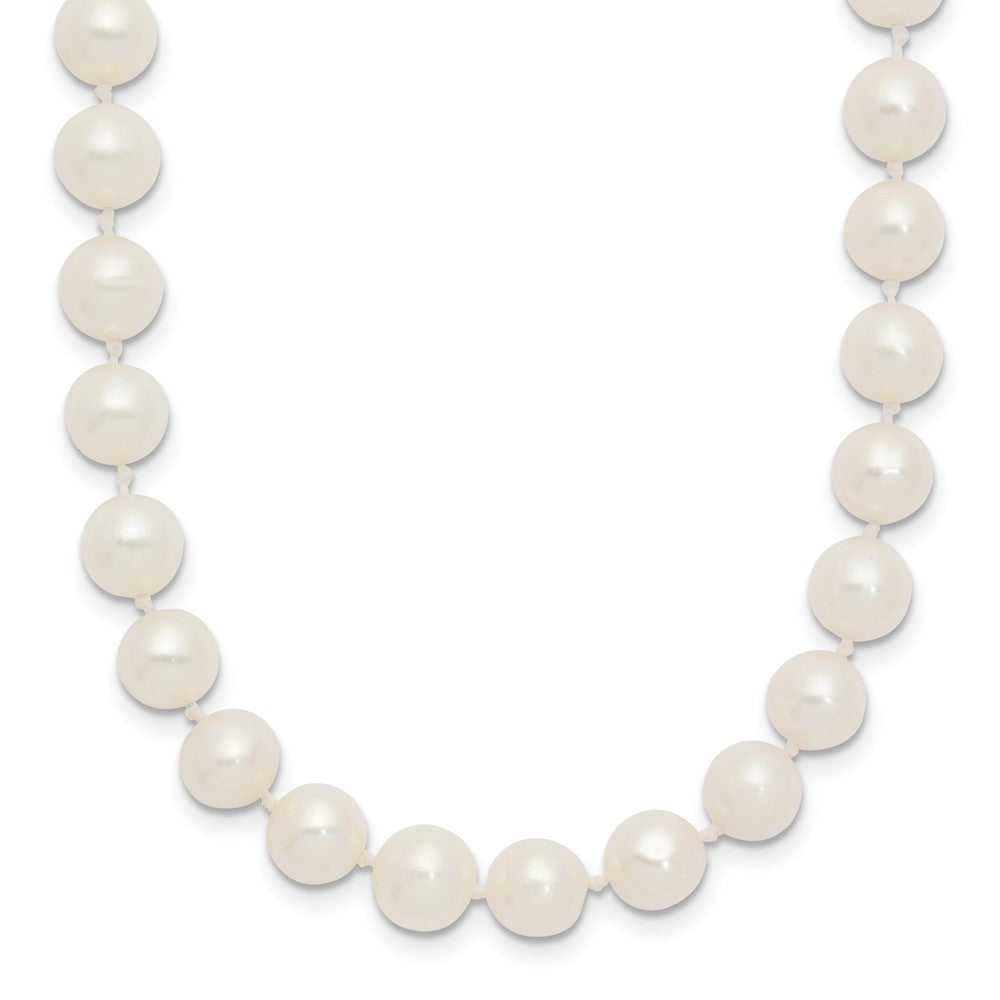 10k 6-7mm White Near-Round Freshwater Cultured Pearl 18 inch Necklace