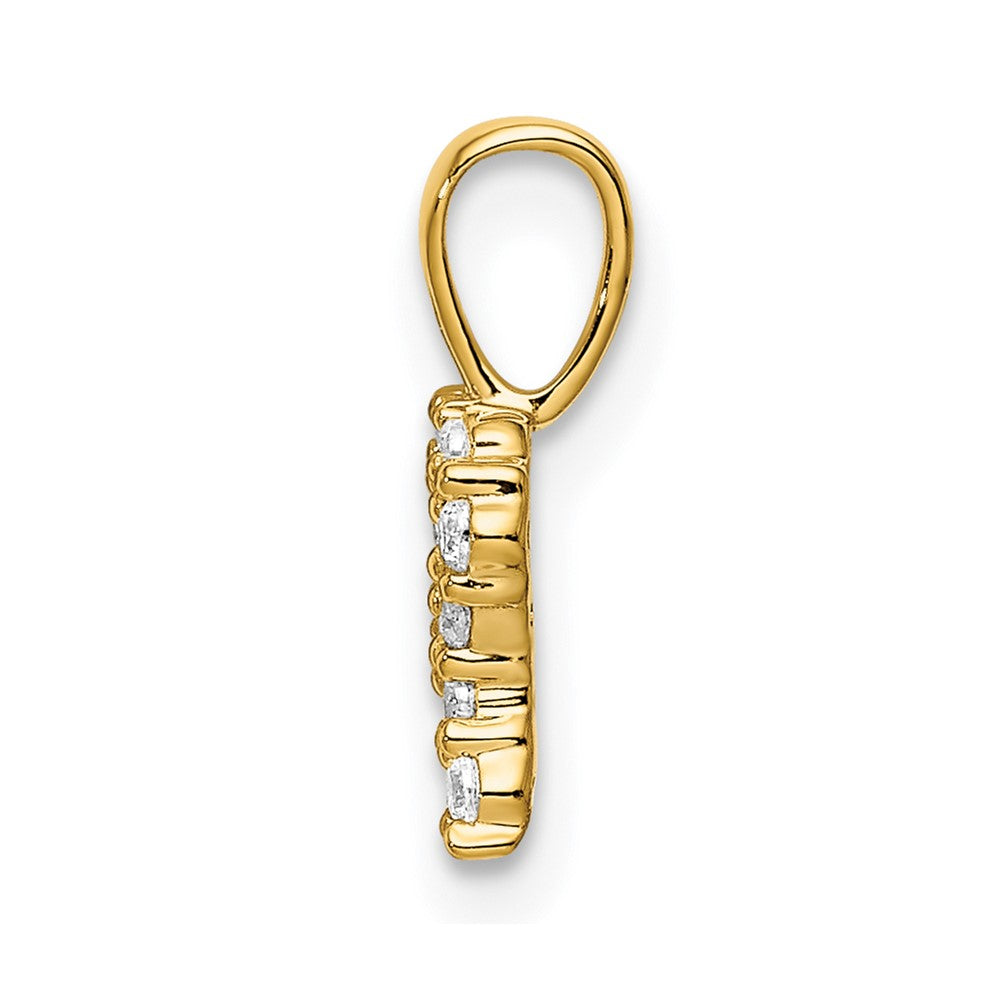14k 1/8 carat Lab Grown Diamond VS/SI+ G+ Letter R Initial Pendant