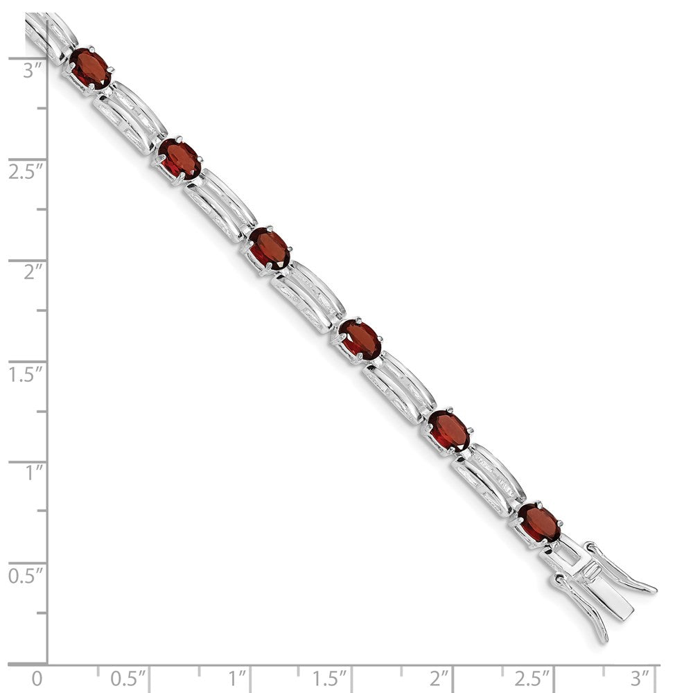 Sterling Silver Rhodium-plated Garnet Bracelet 7 inches