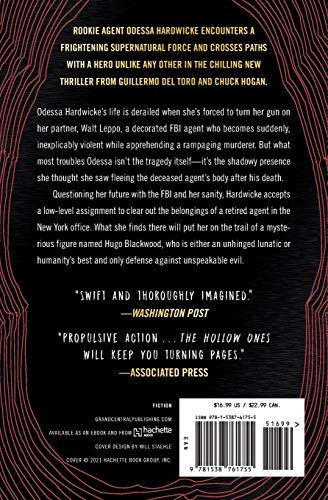 The Hollow Ones (Blackwood Tapes) [Paperback] del Toro, Guillermo and Hogan, Chuck