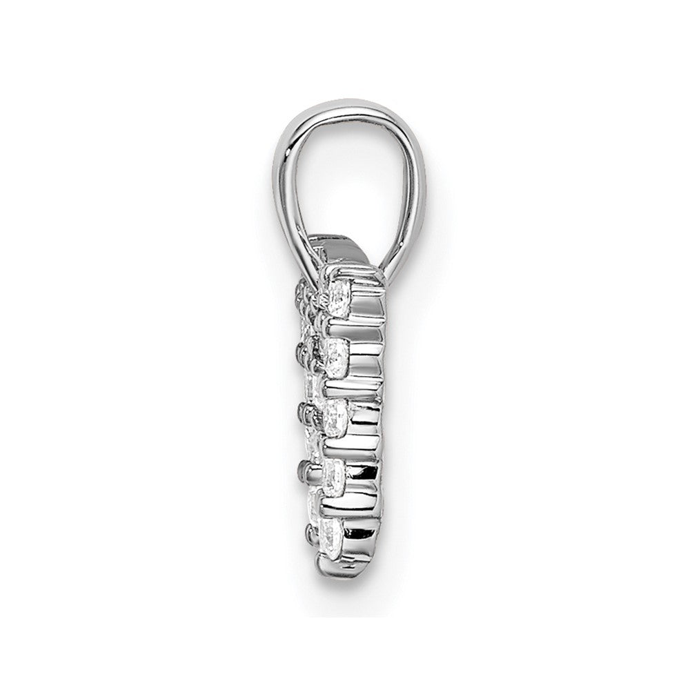 14k White Gold 1/6 carat Lab Grown Diamond VS/SI+ G+ Letter M Initial Pendant