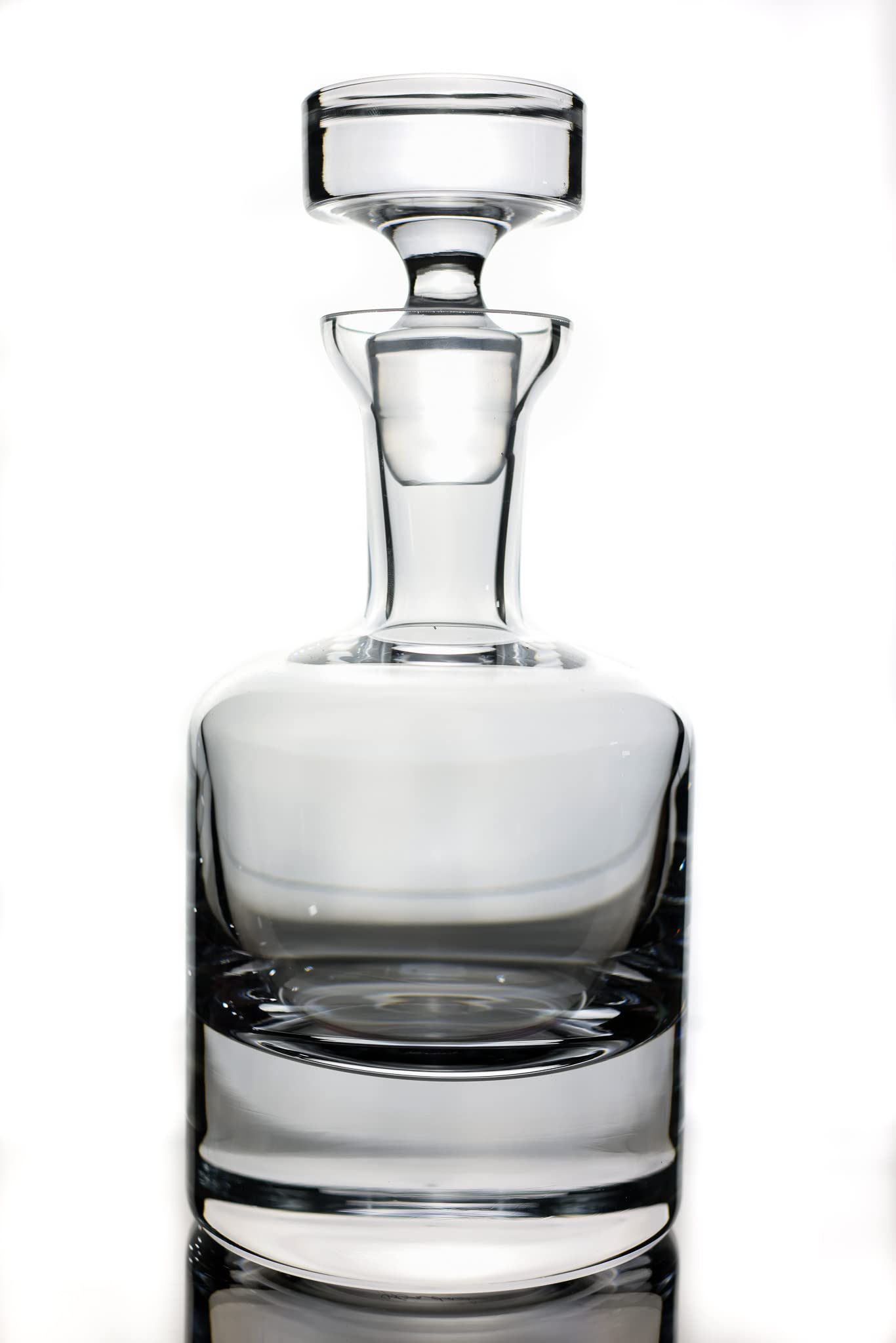 Badash Como 28 oz. European Crystal Decanter