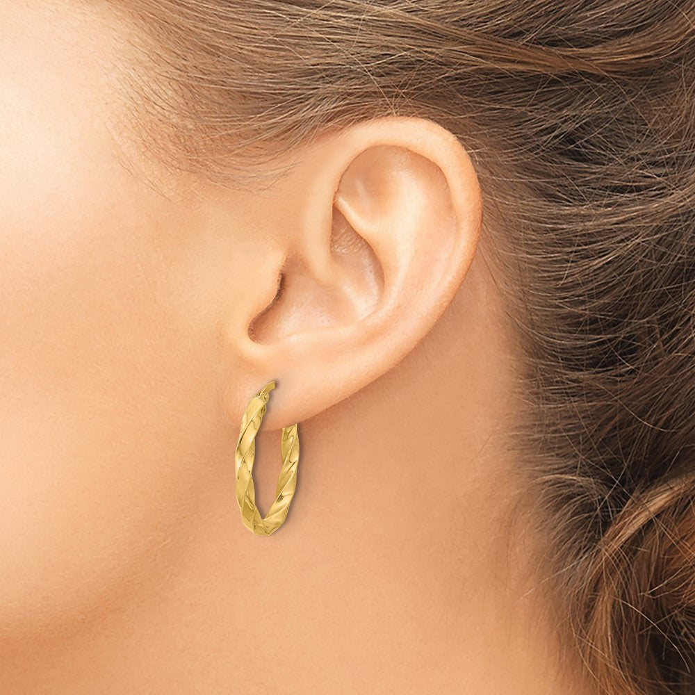 14K Polished Twisted Oval Hoop Earrings