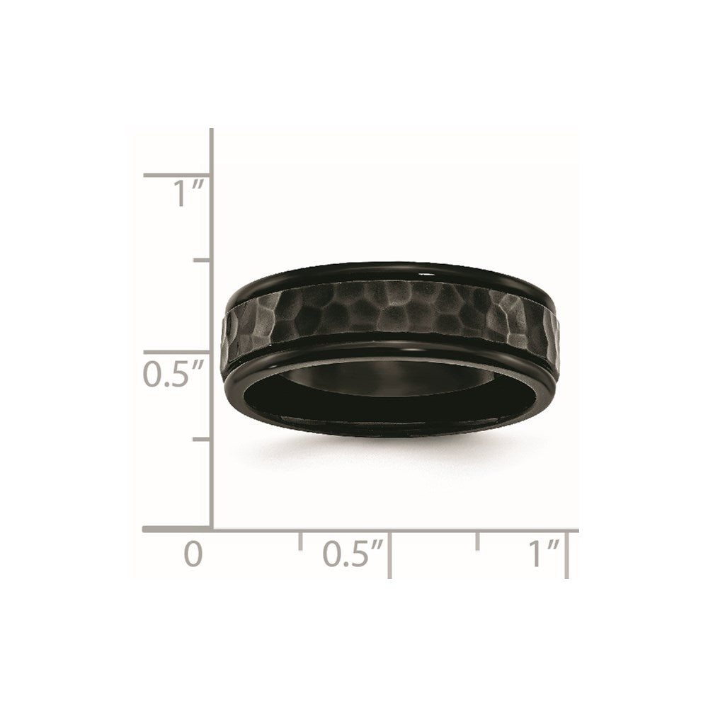 Stainless Steel Polished and Hammered Black IP-plated 7mm Band Size - 8