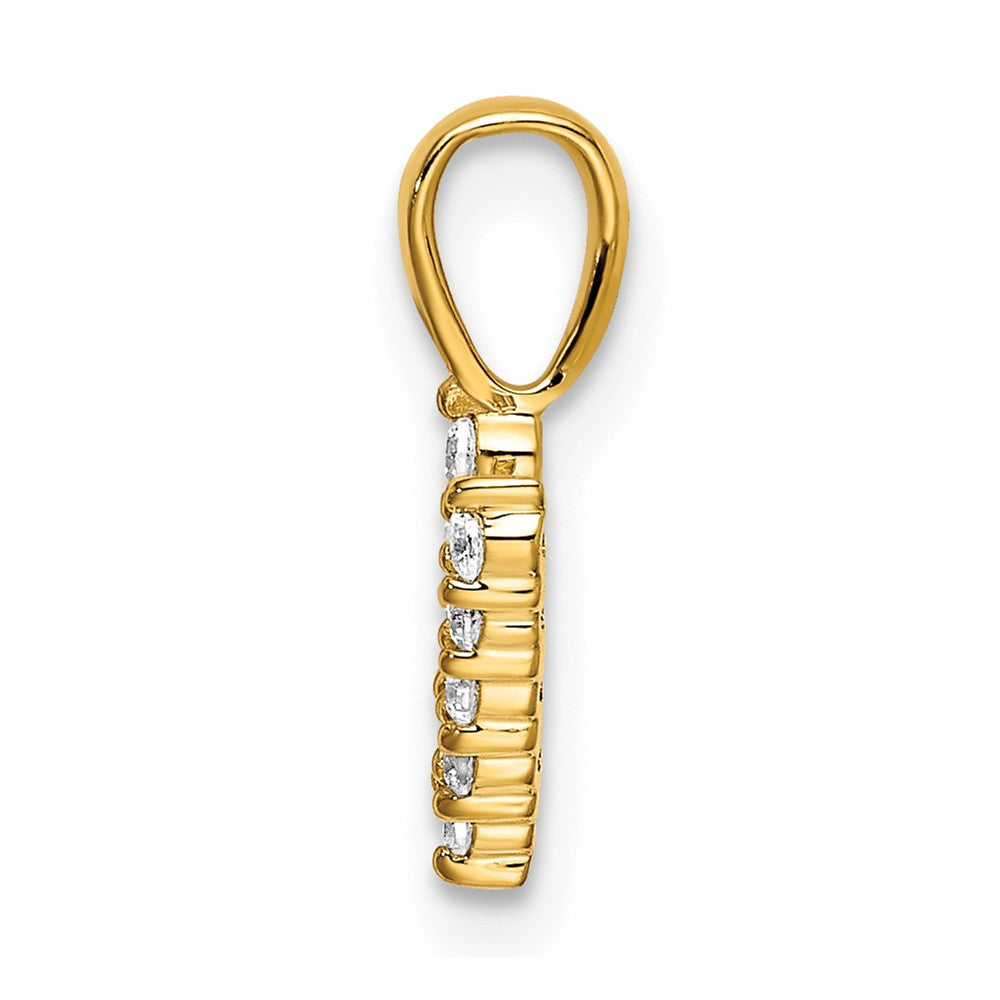 14k 1/10 carat Lab Grown Diamond VS/SI+ G+ Letter V Initial Pendant