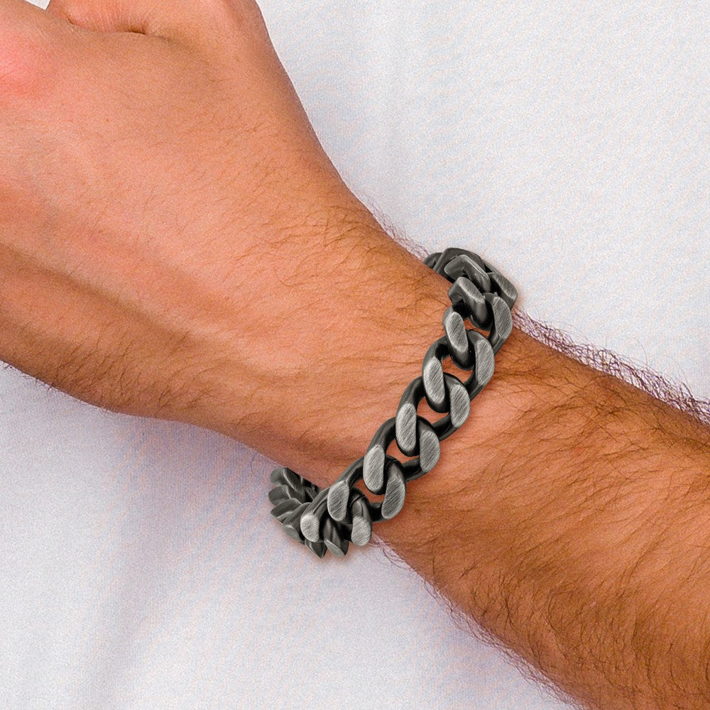 Chisel Stainless Steel Antiqued and Brushed 14mm Curb Link 8.75 inch Bracelet 8.75 inches