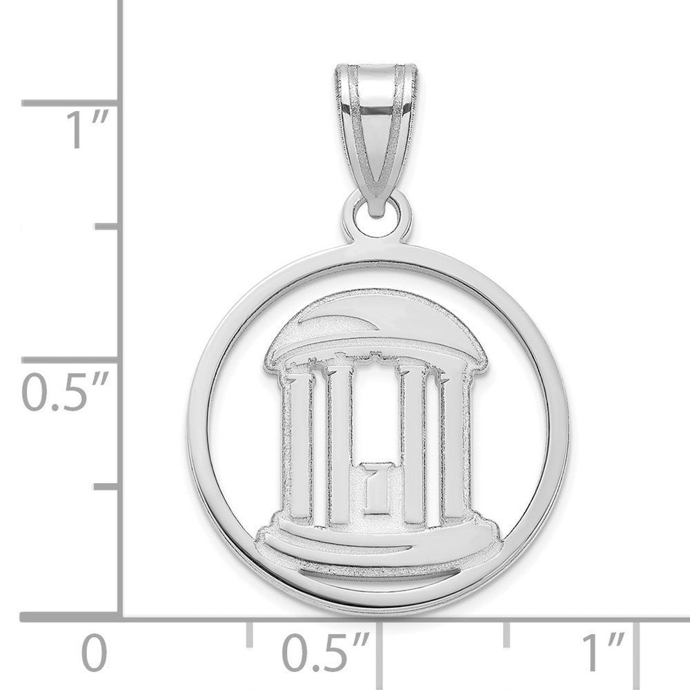SS UNIV OF NORTH CAROLINA OLD WELL PENDANT