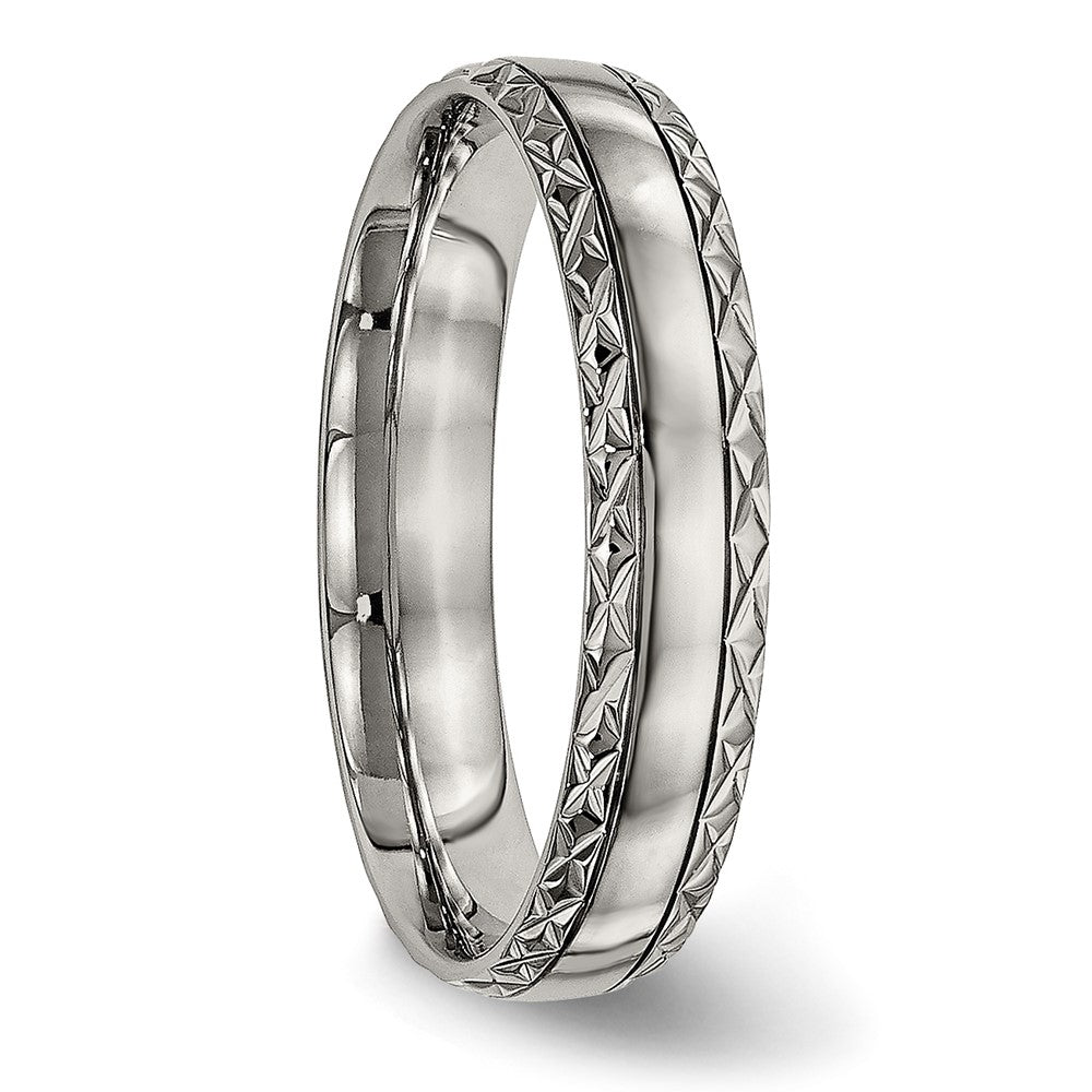Titanium Polished Grooved 5mm Criss Cross Design Band Size - 10